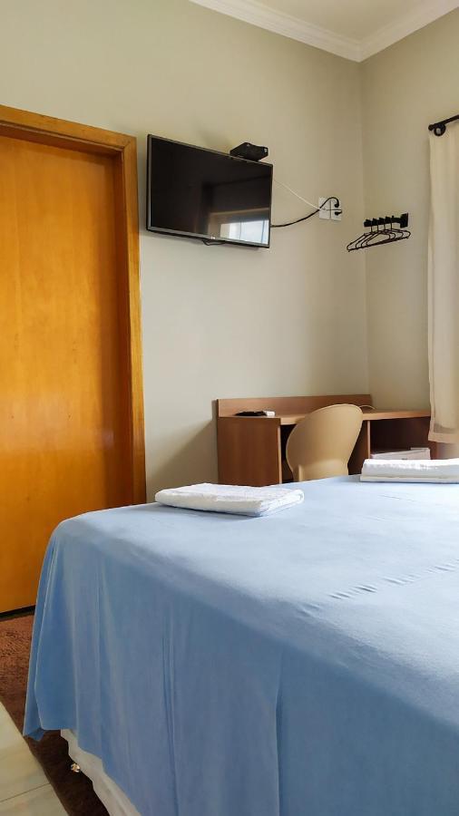Pouso Oliveira Suites São João Batista do Glória 外观 照片