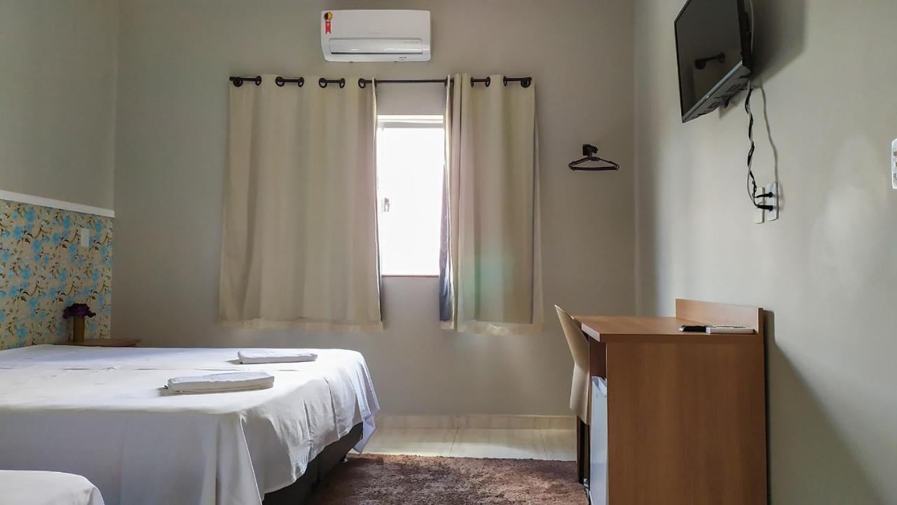 Pouso Oliveira Suites São João Batista do Glória 外观 照片